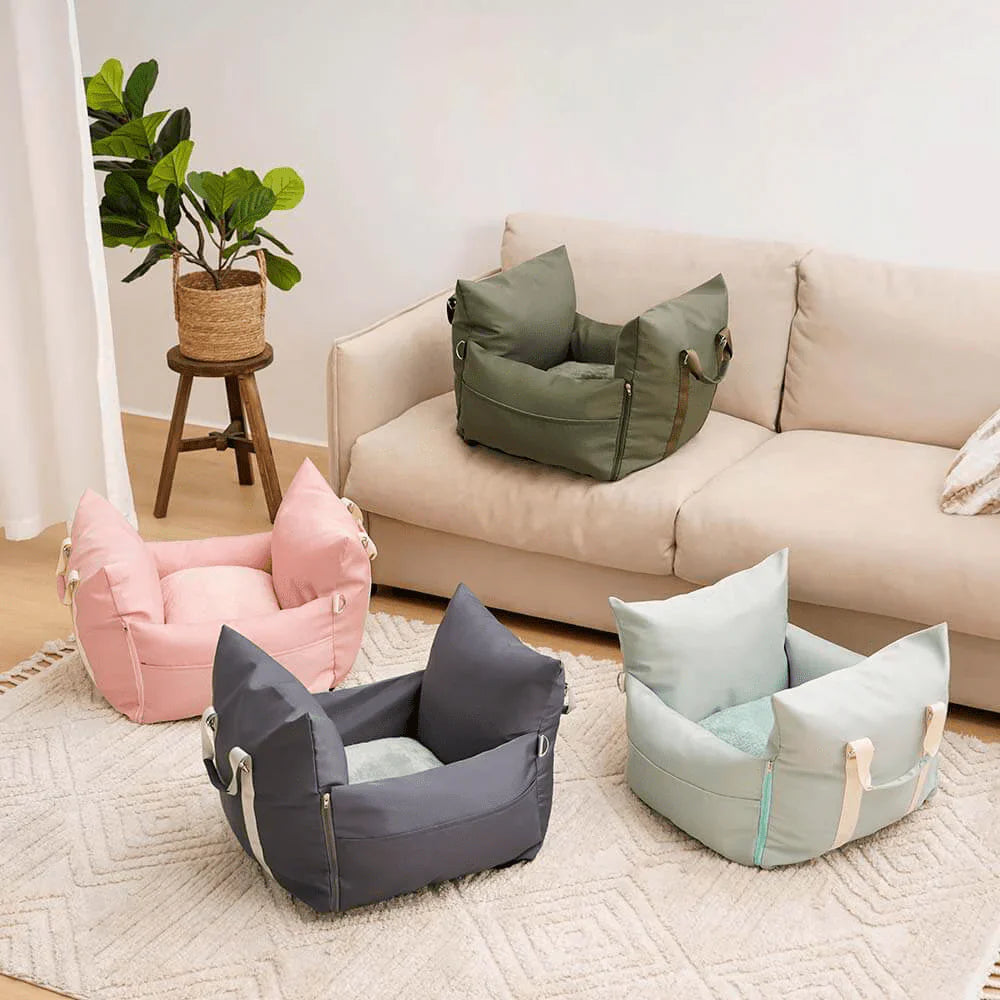 Car bed for dog: Comfort and safety on the move